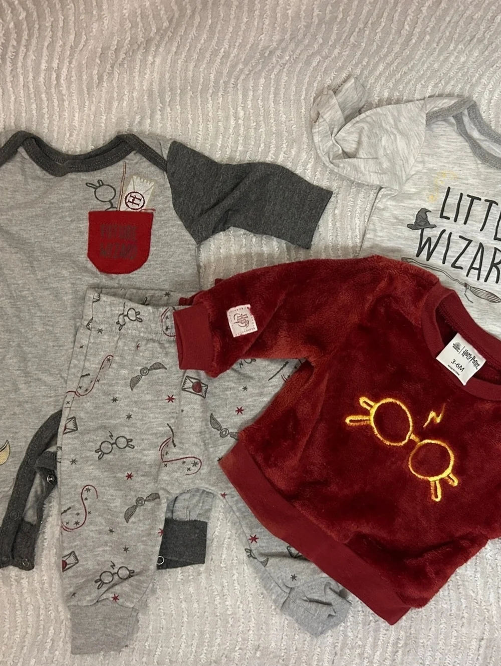 Harry Potter Baby Clothes Bundle Newborn 3-6 Months 4 Pc Wizard Hogwarts Unisex